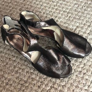 Michael kors metallic heels